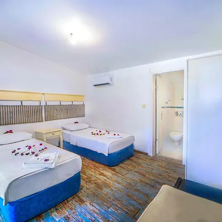 ホテル Lagoon Boutique Oludeniz 3*